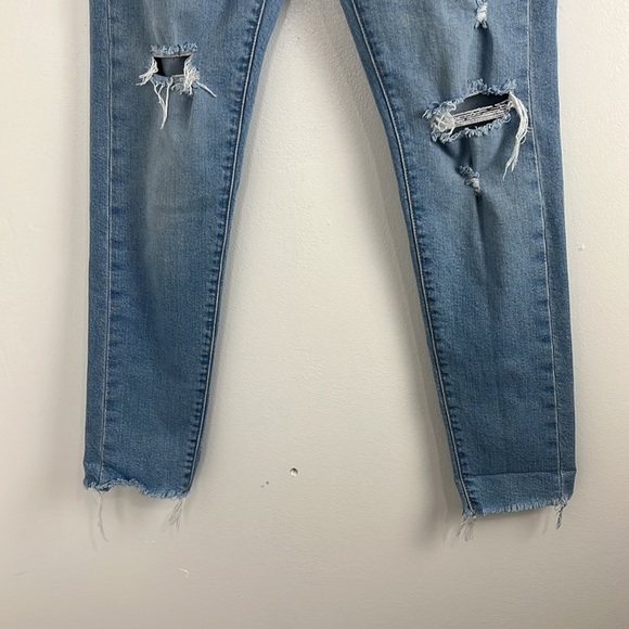 Levi’s Wedgie Skinny Distressed Faded Jeans - Picture 3 of 7